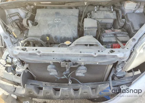 2012 Toyota Sienna Le z USA, uszkodzony, nr VIN 5TDKK3DC0CS277435